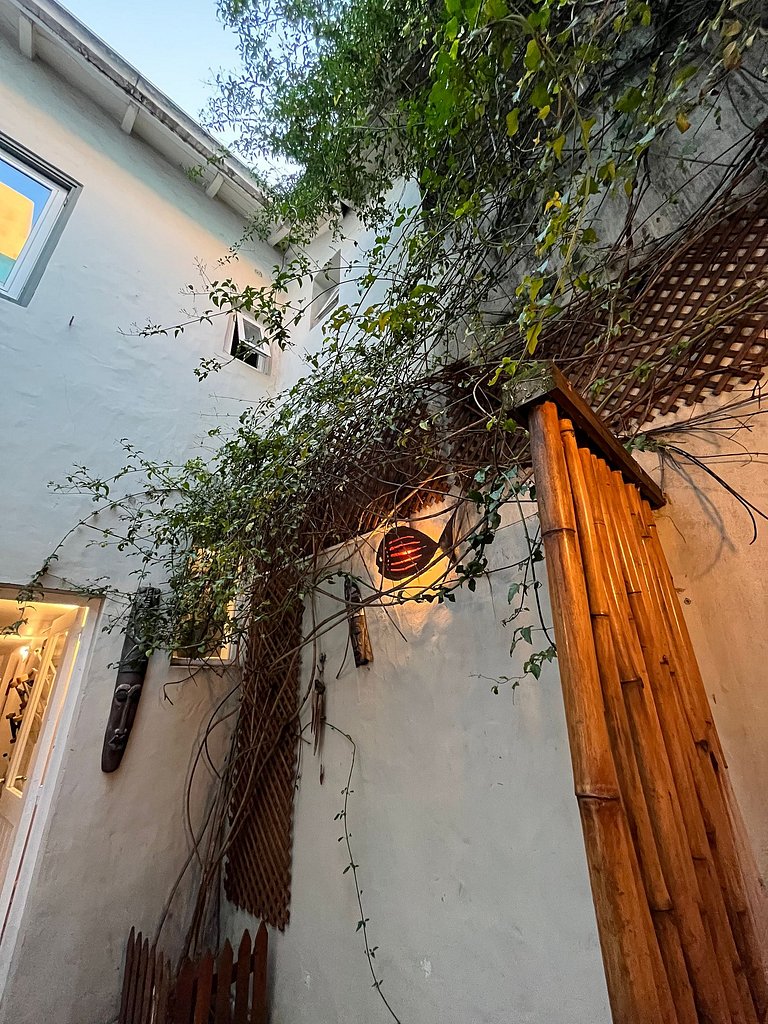 House with barbecue area and garage - In Golf/Alem Area