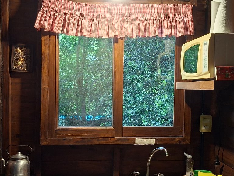 Cabaña en complejo con pileta y verde #C