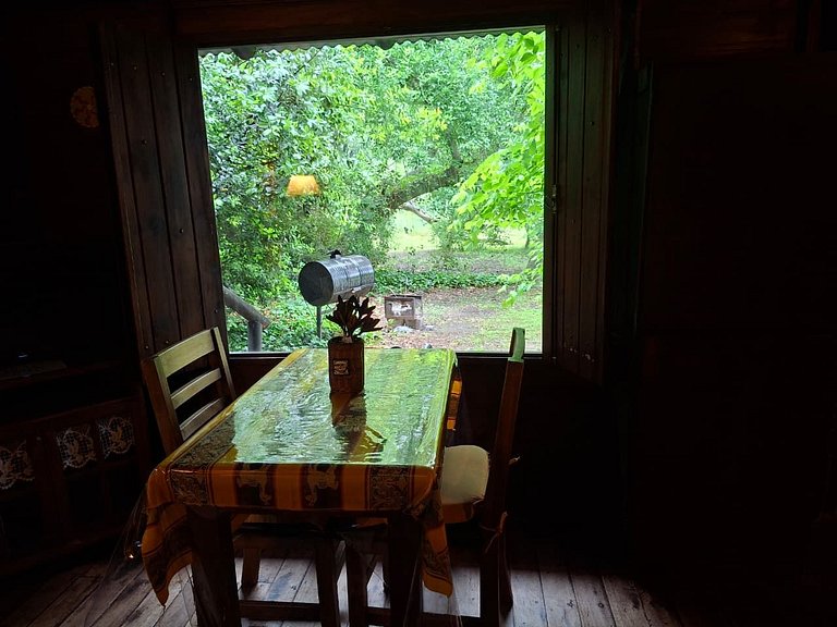 Cabaña en complejo con pileta y verde #C