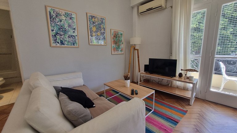 Luminoso 2 amb con balcón en pleno Palermo