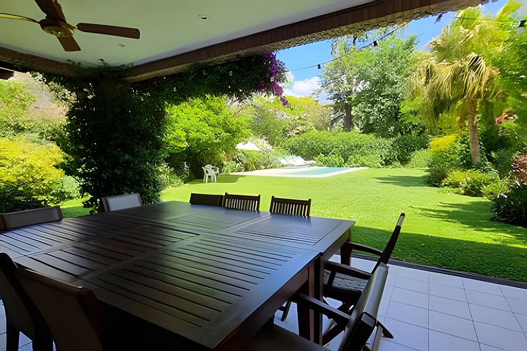 Casa Premium con Pileta y Limpieza · San Isidro