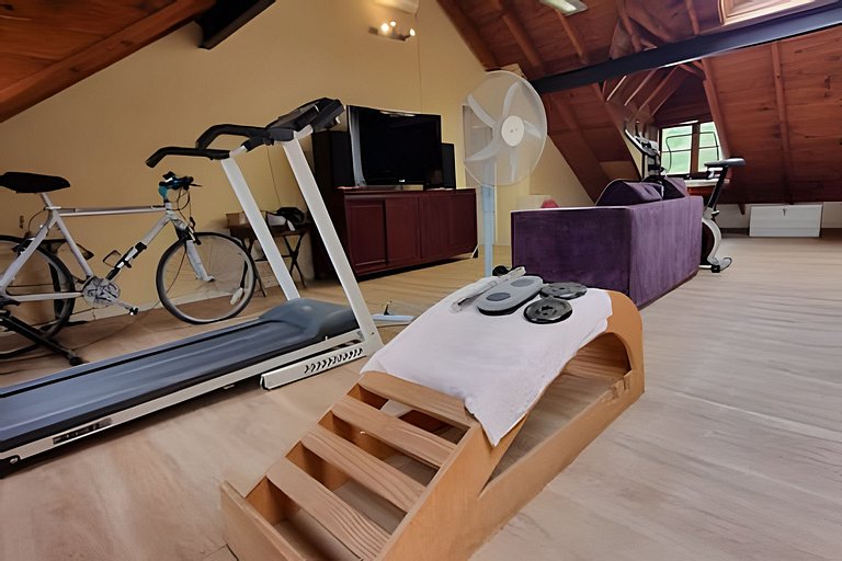 Premium House with Pool and Cleaning · San Isidro