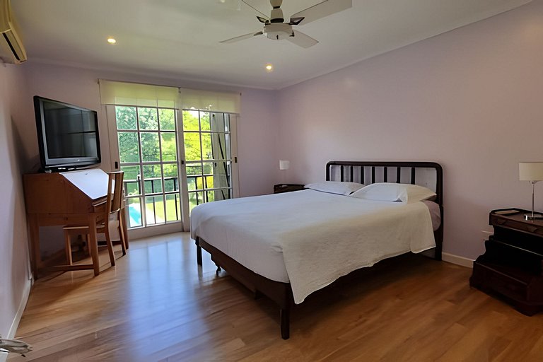 Premium House with Pool and Cleaning · San Isidro