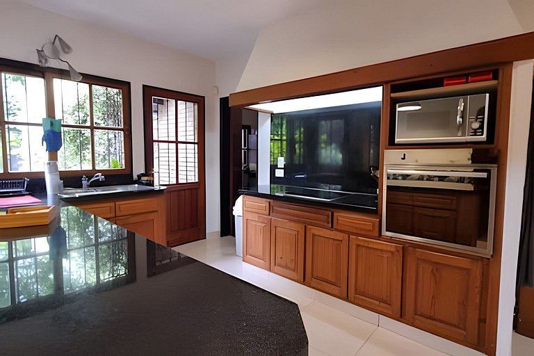 Premium House with Pool and Cleaning · San Isidro