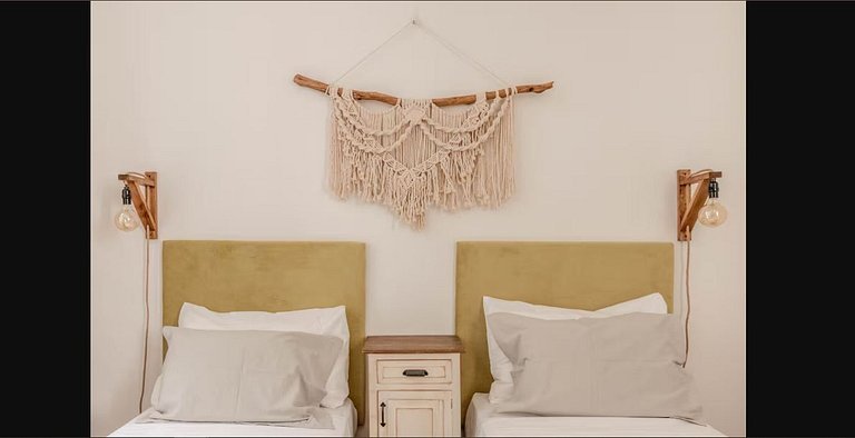 ¡Hasta 16 personas! - 4 Deptos en mismo Edificio