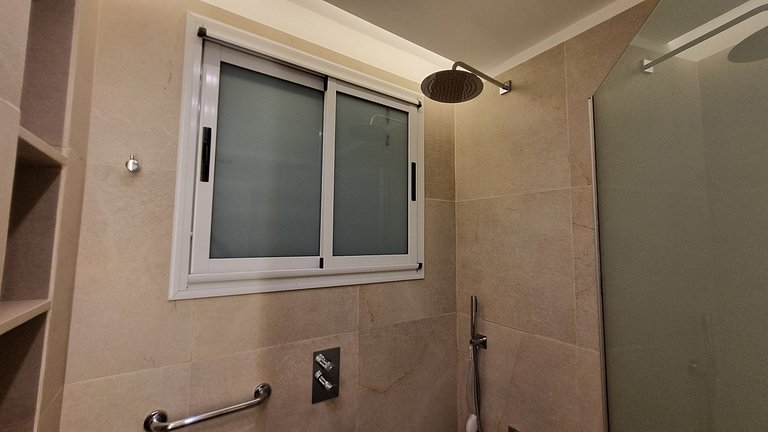 Apartment steps away from Av. Corrientes theaters