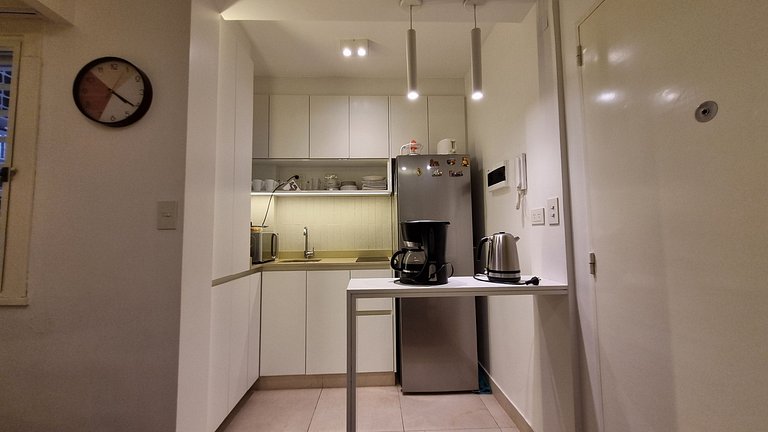 Apartment steps away from Av. Corrientes theaters