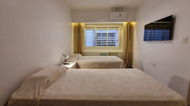 Apartment steps away from Av. Corrientes theaters