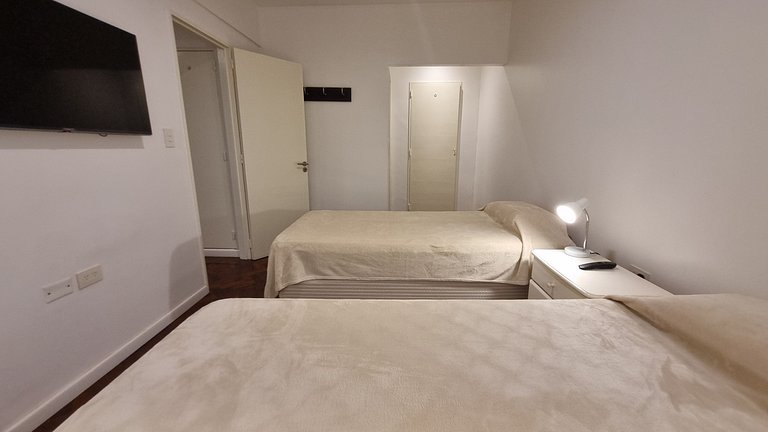 Apartment steps away from Av. Corrientes theaters