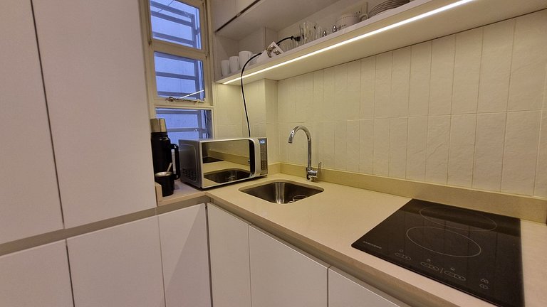 Apartment steps away from Av. Corrientes theaters