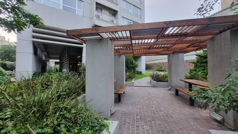 Insignia Quartier - Apartment with Full Amenities!