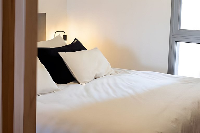 Your retreat at Movistar Arena. Optional parking available!