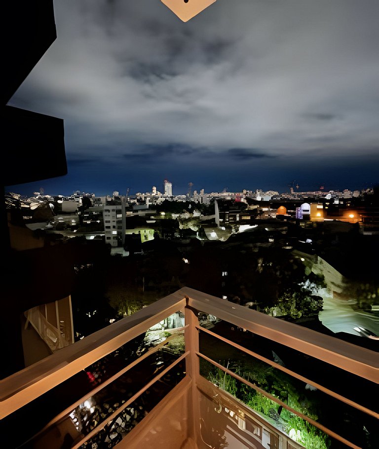 Your retreat at Movistar Arena. Optional parking available!