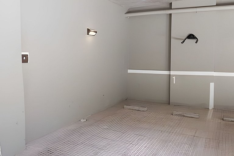 Your retreat at Movistar Arena. Optional parking available!