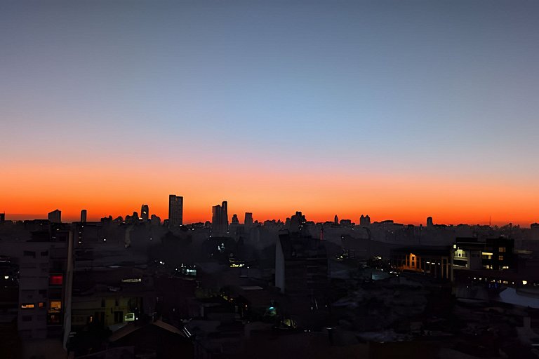 Your retreat at Movistar Arena. Optional parking available!