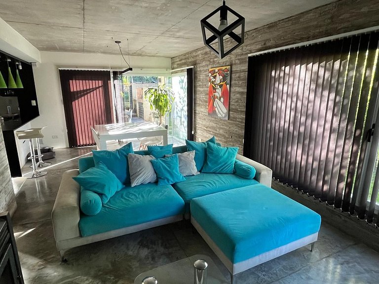 Relax en casa moderna con parrilla+patio! Mar Azul