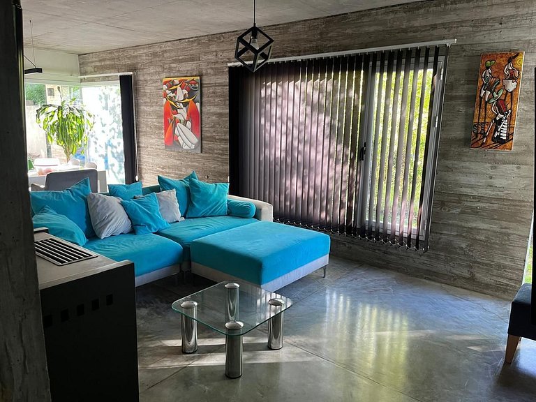 Relax en casa moderna con parrilla+patio! Mar Azul