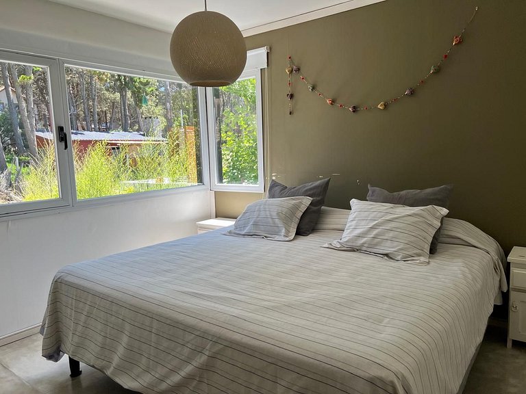 Relax in a modern home with a grill and patio! Mar Azul