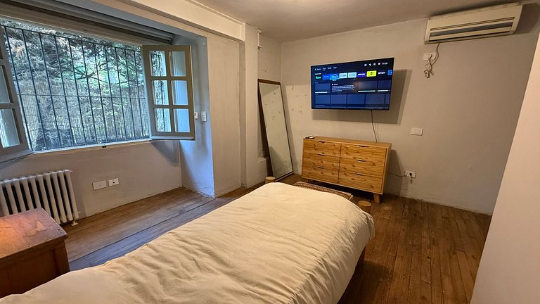 Premium house in Tigre with garden, pool, and hot tub