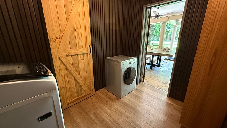 Casa premium en Tigre con parque, pileta y jacuzzi