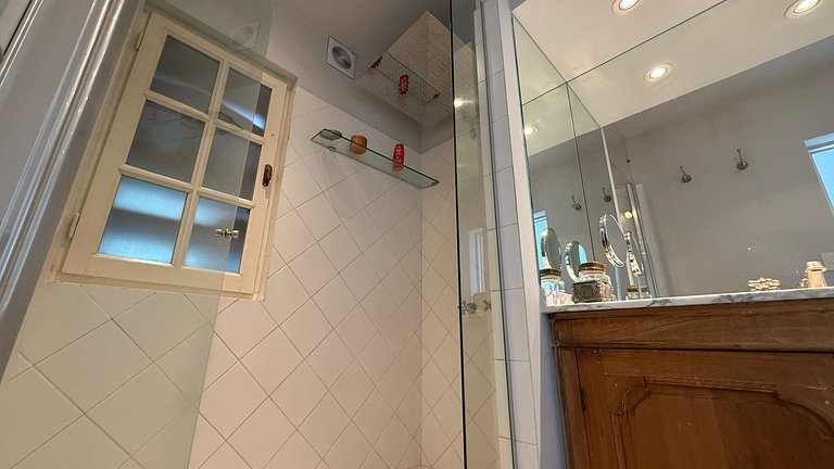 Casa premium en Tigre con parque, pileta y jacuzzi