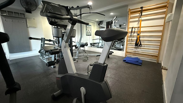 Torre Harbour Residences - Complete Amenities