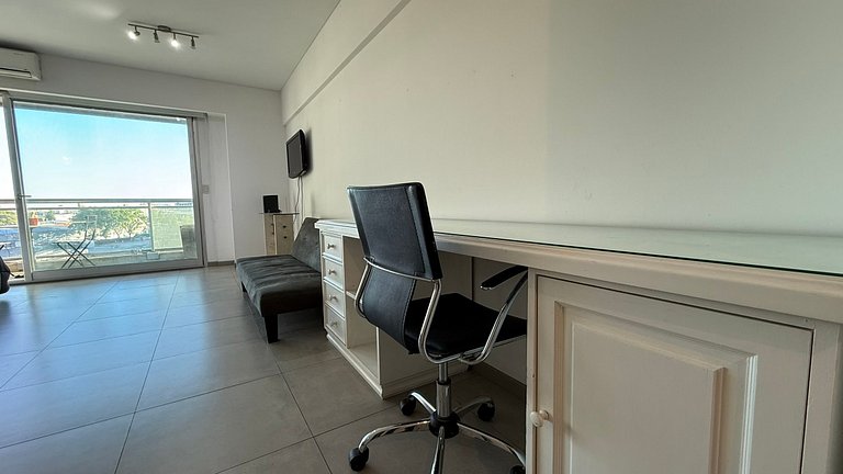 Torre Harbour Residences - Complete Amenities