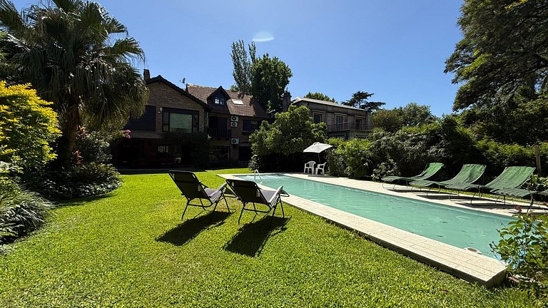 Premium House with Pool and Cleaning · San Isidro